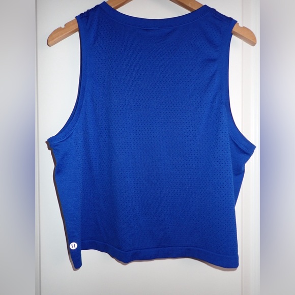 Lululemon Breeze By Muscle Crop Tank *lululemon Jet Stream / Jet Stream- Size 10 - Picture 2 of 3